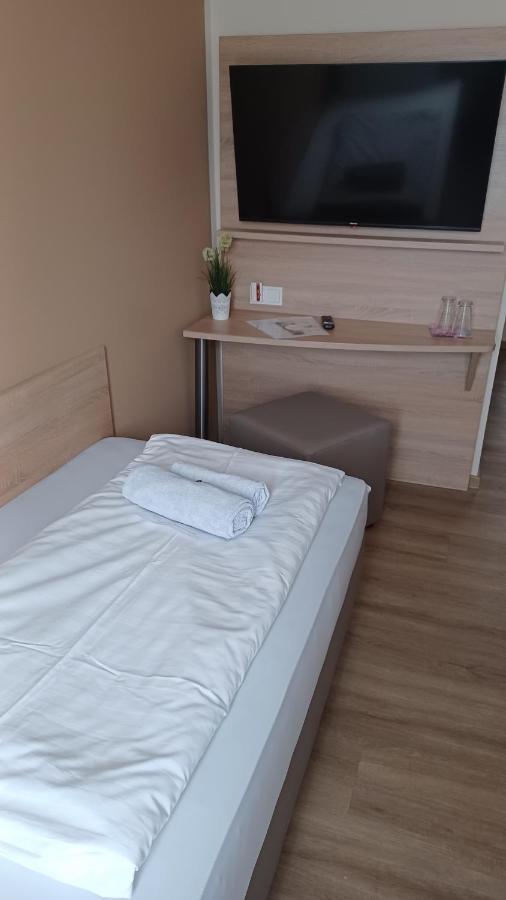 Pension Am Stern Leipzig Dış mekan fotoğraf