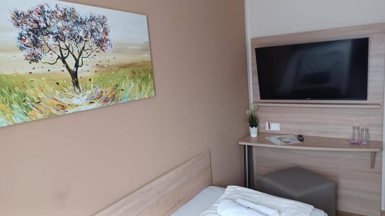 Pension Am Stern Leipzig Dış mekan fotoğraf